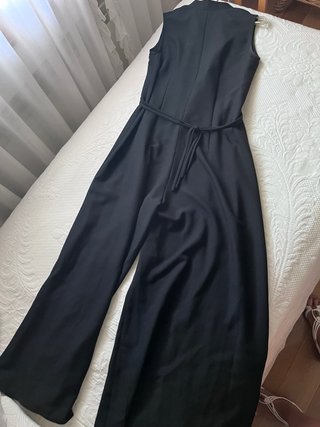 Mono estilo chino negro