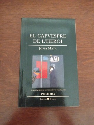 8 Libros en valenciano Lecturas de primaria