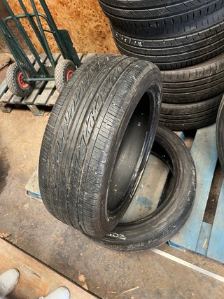 2 Neumáticos Kumho 215/45R18 89V