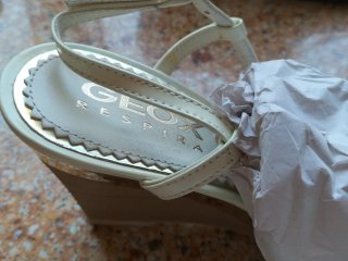 Sandalias Geox Beige Tacón
