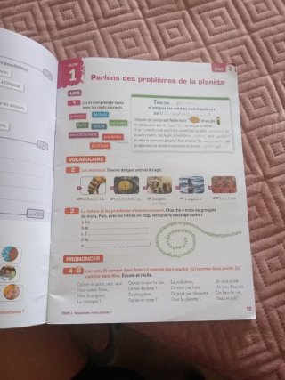 Adomania, français A2.1, 3 ESO. Cahier d'activités