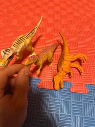 Lote de 16 figuras de dinosaurios