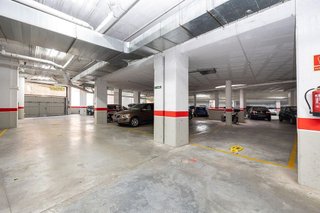 Garaje en venta en Camino de Ronda - Rosaleda en Granada