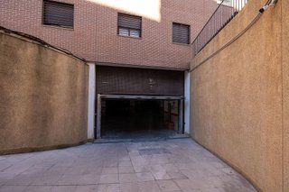 Garaje en venta en Camino de Ronda - Rosaleda en Granada