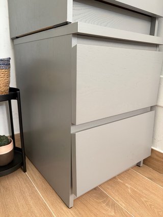 Mesitas de noche Ikea Malm grises