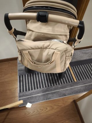Carro Jane MUUM Beige, comprado por 550