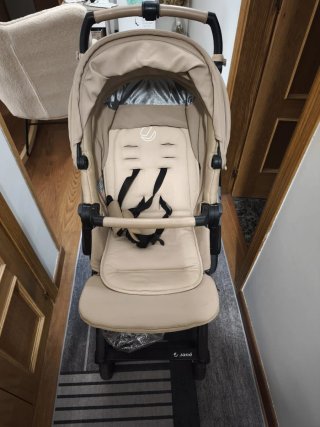 Carro Jane MUUM Beige, comprado por 550