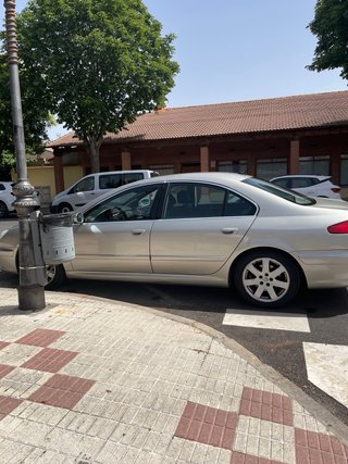 Peugeot 607 2006