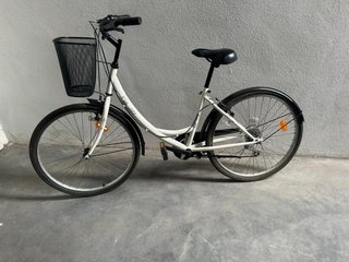 Bicicleta de paseo para adulto