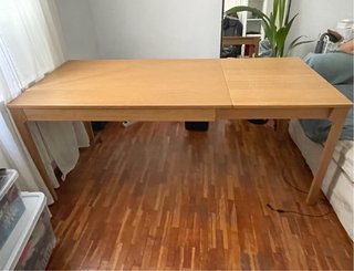 Mesa de comedor extensible de madera