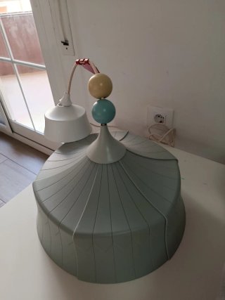 Lámpara infantil IKEA
