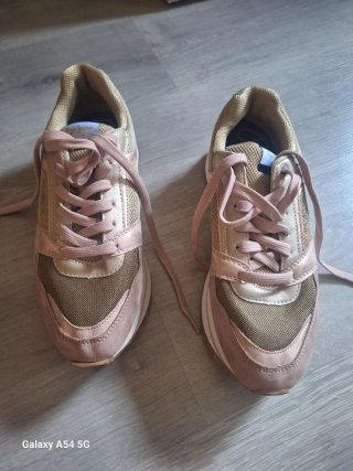 Deportivas Pepe Jeans Talla 40 Oro y Rosa
