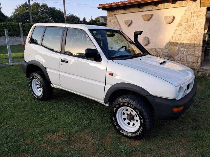Nissan Terrano 1998 - foto 1