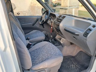 Nissan Terrano 1998