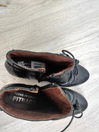 Botines Pitillos Piel Negros Tacón