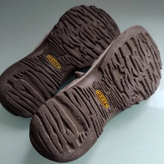 Sandalias Keen Beige 38