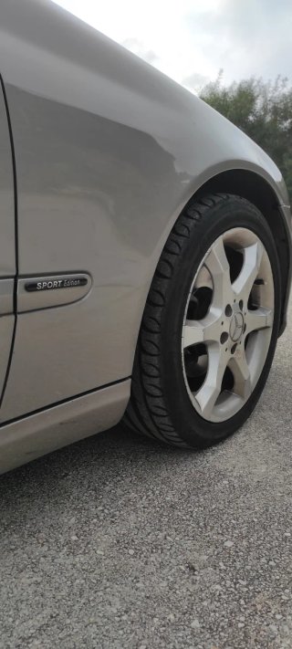 Mercedes-Benz Clase C 2006