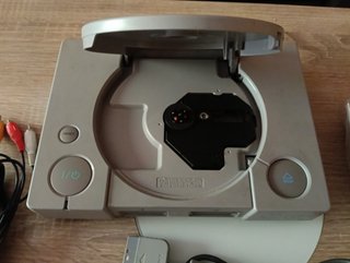 Console PlayStation 1 + 6 Giochi