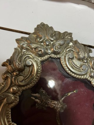 Relicario con figura de Cristo