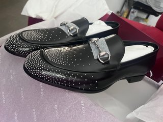 Mocassini Gucci Neri con Borchie Argento