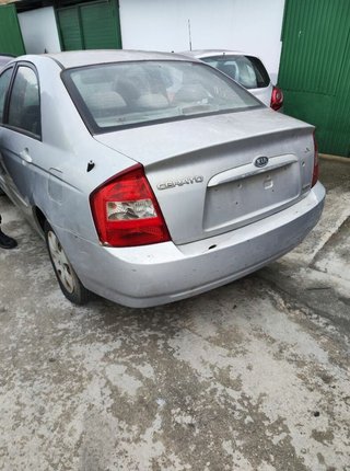 Faro antiniebla kia 922022f200 cerato (ld) 1852807