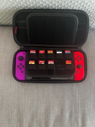 Nintendo Switch + Accesorios y Juegos