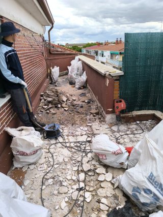 Solución  de averías y deesperfectos Domiciliares