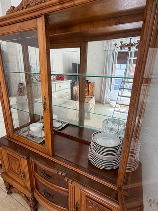 Vitrina Aparador Clásico Madera y Cristal