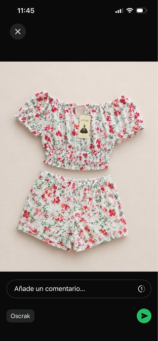 Conjunto floral crop top y shorts