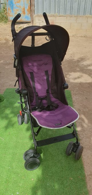 Silla de Paseo Maclaren Quest Morada. Muy Ligera