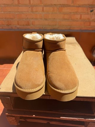 Botas UGG Classic Ultra Mini Plataforma