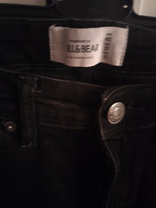 Pantalón vaquero negro