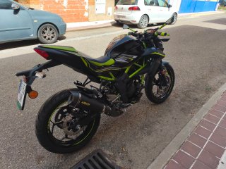 Gran oportunidad Kawasaki Z 125 15CV Negra/Verde