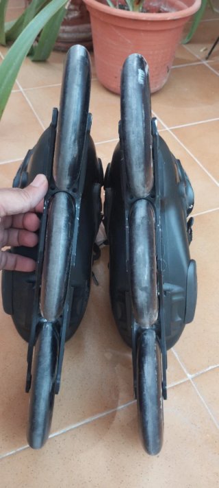 Patines FR1 black 3x125 Talla 38 Usados