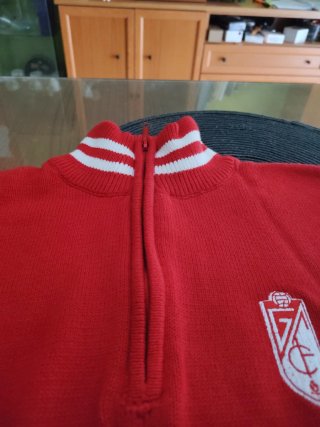 Jersey punto rojo talla M