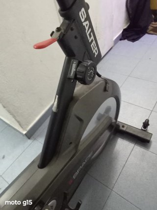 Bicicleta Estática Gris Oscuro