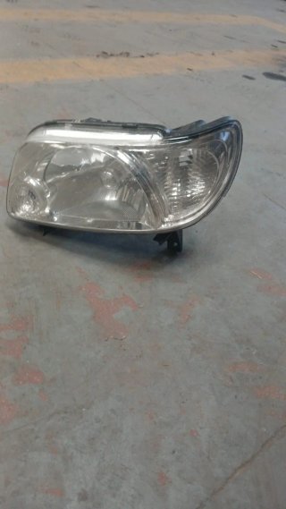 Faro Izquierdo Hyundai Matrix