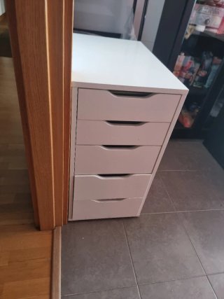 Cajonera Alex Ikea (Marrón y Blanca) 65 cada una.