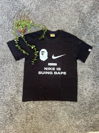 Camiseta BAPE x Nike Negra
