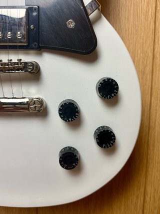 Guitarra Epiphone Les Paul Studio blanca IMPECABLE