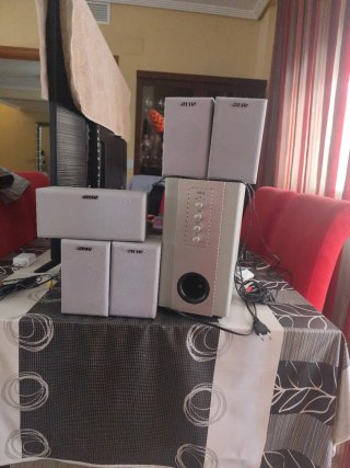 Home Cinema Airis 5.1