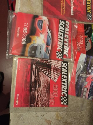 Lote Catálogos Scalextric