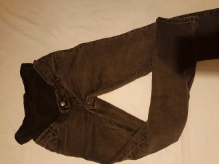 Pantalones premamá. Precio negociable.