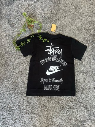 Camiseta Nike x Stussy Negra