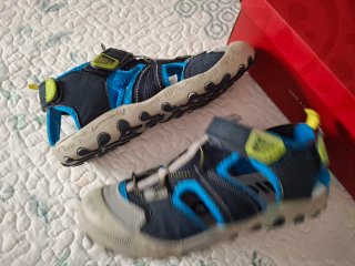 Sandalias niño