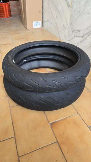 Coppia Gomme Michelin Road 5 120/70 R17 + 160/60