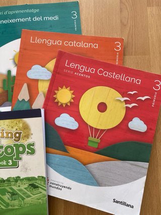 Lote libros de texto tercero de primaria