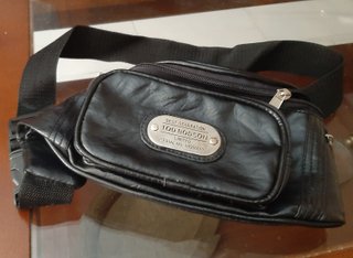 Borsa a spalla Tod Bodson nera in pelle