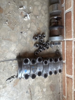 Culata Patrol RD28T Despiece