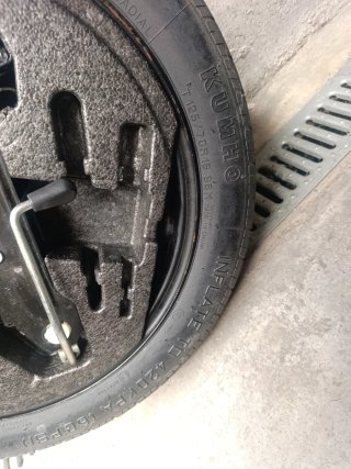 Rueda de repuesto T125/70R16